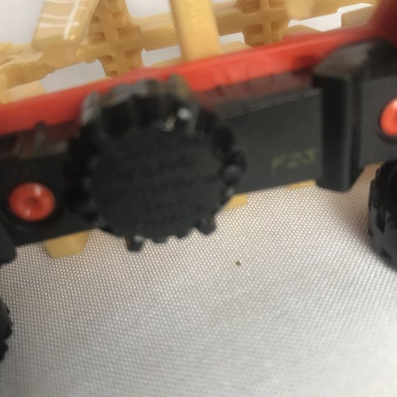 FIEND STINGER Semi Matchbox Toy By Mattel 2013 Metal Cab & Opening Claw Back - Picture 9 of 11